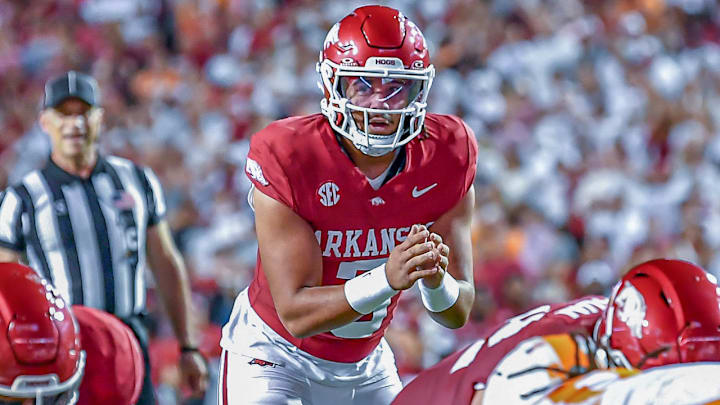 Arkansas Razorbacks quarterback Malachi Singleton awaits the snap against the Tennessee Volunteers at Razorback Stadium in Fayetteville.