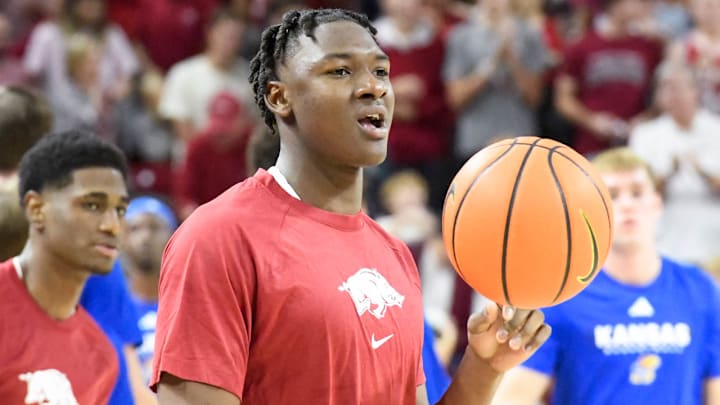 Arkansas Razorbacks Adou Thiero warming up before exhibition with the Kansas Jayhawks
