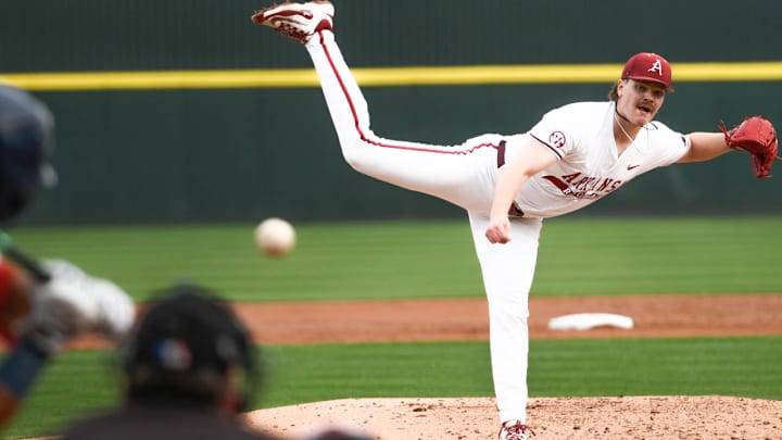Arkansas Razorbacks pitcher Ben Bybee delivers a pitch home against Oral Roberts at Baum-Walker Stadium in Fayetteville, Ark.