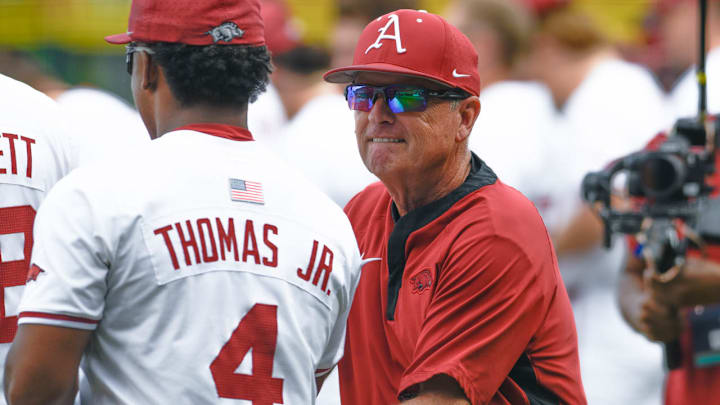Arkansas Razorbacks coach Dave Van Horn greeting players before facing the Tennessee Volunteers in an NCAA Super Regional in Fayetteville, Ark. Arkansas Razorbacks coach Dave Van Horn greeting players before facing the Tennessee Volunteers in an NCAA Super Regional in Fayetteville, Ark.