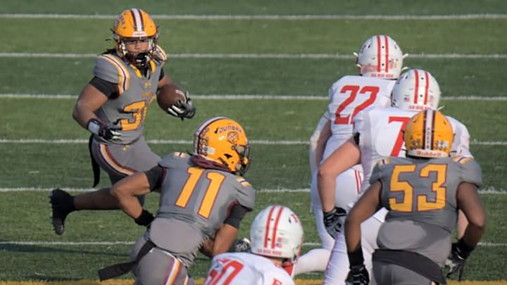 Dunbar will play Patuxent in the MPSSAA Class 2A/1A football state finals on Friday. 