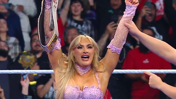 Tiffany Stratton cashes in MITB! Tiffany Stratton cashes in MITB!