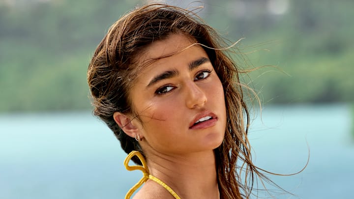 Rayna Vallandingham was photographed by Yu Tsai in Jamaica. Rayna Vallandingham was photographed by Yu Tsai in Jamaica.