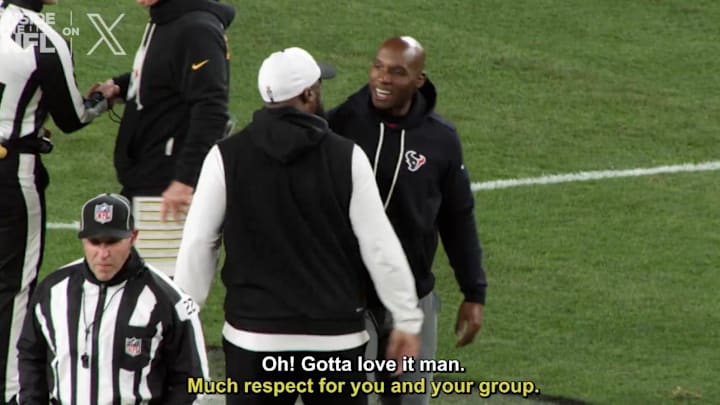 Mike Tomlin’s last coaches handshake as a Steeler was with Texans’ DeMeco Ryans after Pittsburgh’s wild-card loss.