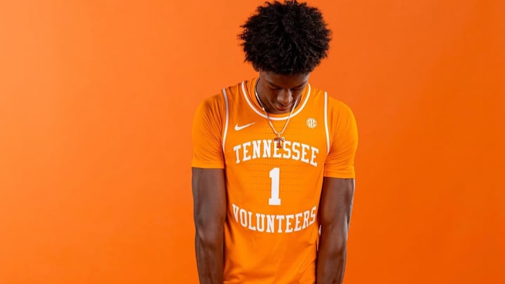 Ralph Scott on his Tennessee basketball official visit