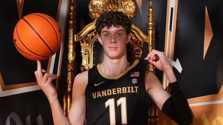Vanderbilt has landed a commitment from four-star sharpshooter Declan Griffiths. Vanderbilt has landed a commitment from four-star sharpshooter Declan Griffiths.