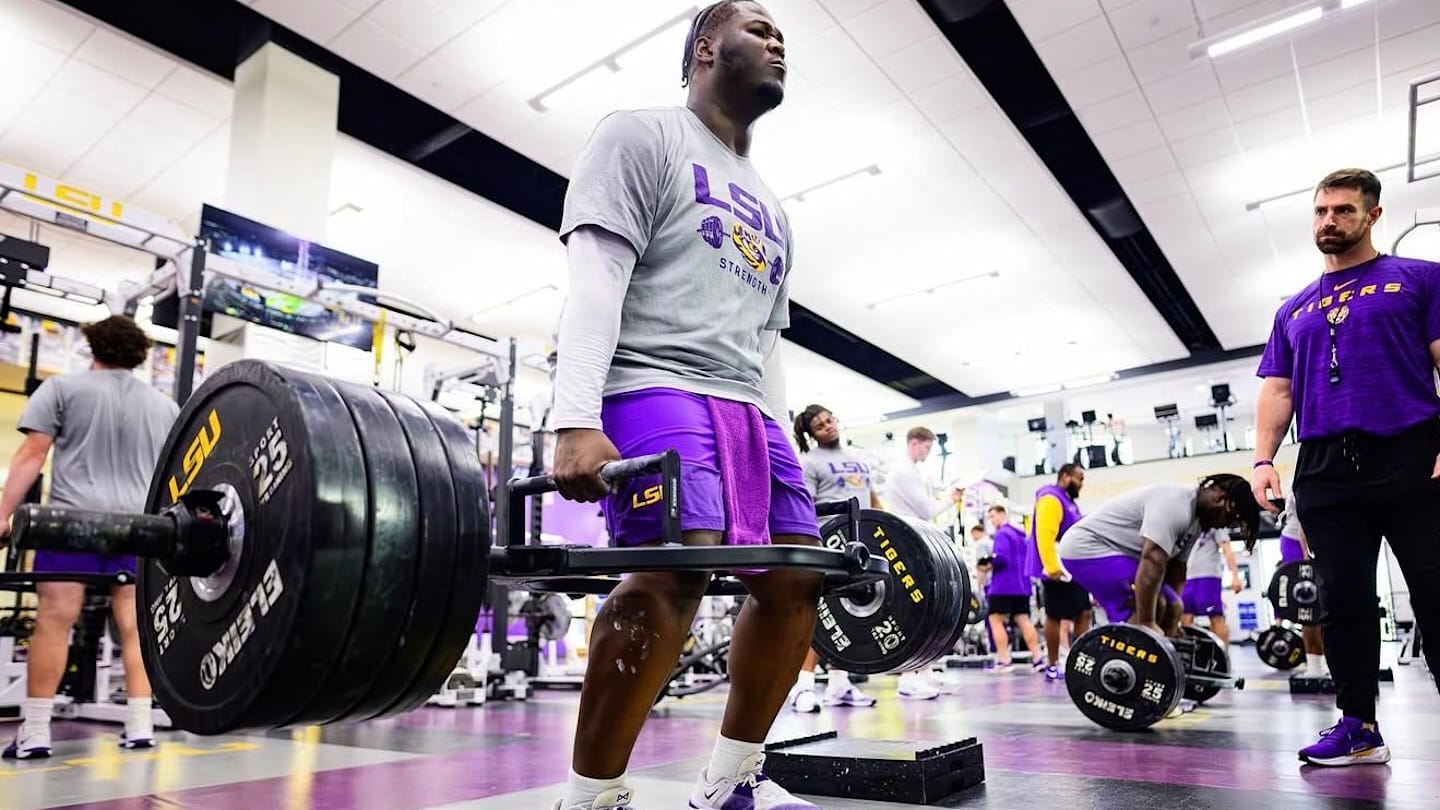 Five-Star LSU Freshman Earns Stamp of Approval from Lane Kiffin in Spring Camp