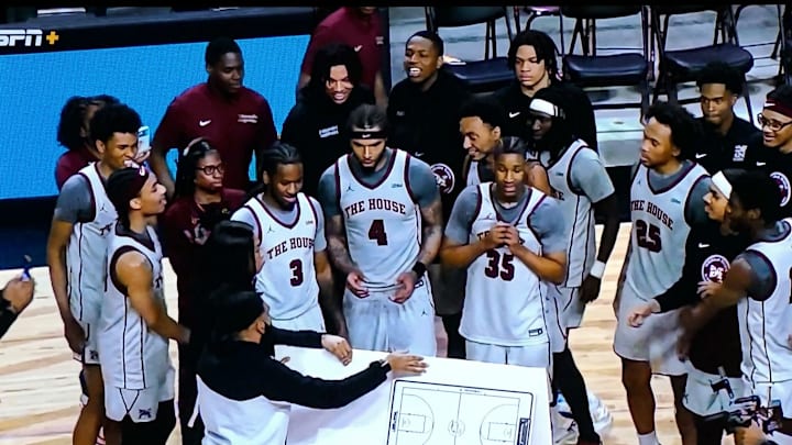 Morehouse Advances to Semifinal Round After Defeating Edward Waters