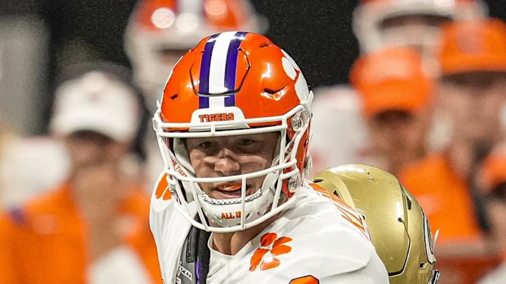 Sep 5, 2022; Atlanta, Georgia, USA; Clemson Tigers quarterback Cade Klubnik (2) runs against Georgia