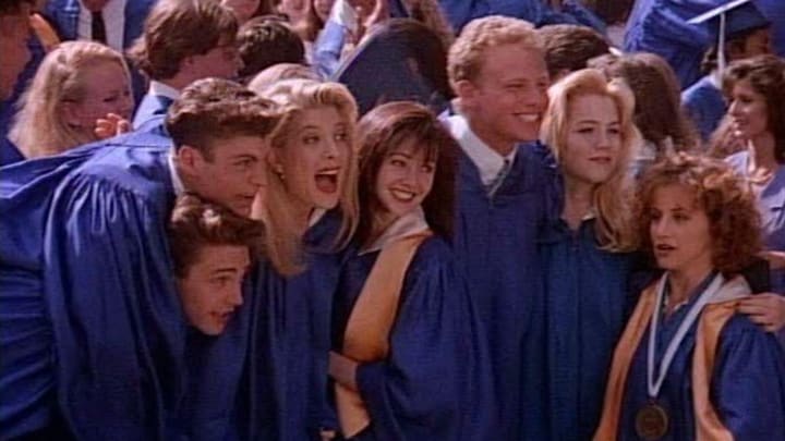90210 Graduation Episode