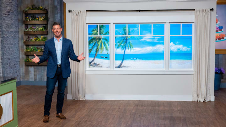 Jesse Palmer introduces Preheat challenge on Spring Baking Championship Season 10 episode 1