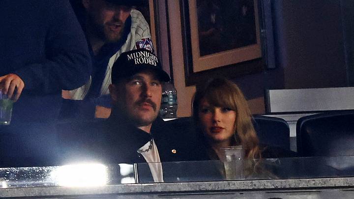 Oct 14, 2024; Bronx, New York, USA; Recording artist Taylor Swift and Kansas City Chiefs tight end Travis Kelce watch game one of the ALCS for the 2024 MLB Playoffs between the New York Yankees and the Cleveland Guardians at Yankee Stadium. Mandatory Credit: Vincent Carchietta-Imagn Images Oct 14, 2024; Bronx, New York, USA; Recording artist Taylor Swift and Kansas City Chiefs tight end Travis Kelce watch game one of the ALCS for the 2024 MLB Playoffs between the New York Yankees and the Cleveland Guardians at Yankee Stadium. Mandatory Credit: Vincent Carchietta-Imagn Images