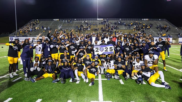 Johnson C. Smith - Golden Bulls