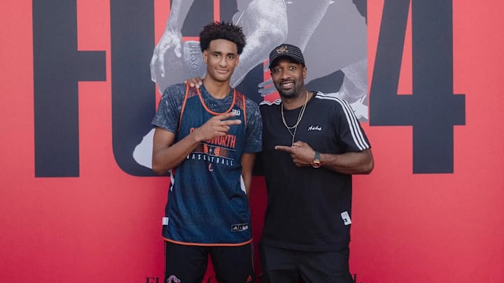Chatsworth (Calif.) HS guard Alijah Arenas and former NBA All-Star Gilbert Arenas