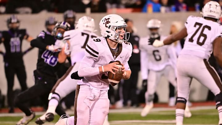 Jack Elliott plays in a Mount Carmel High School football game.