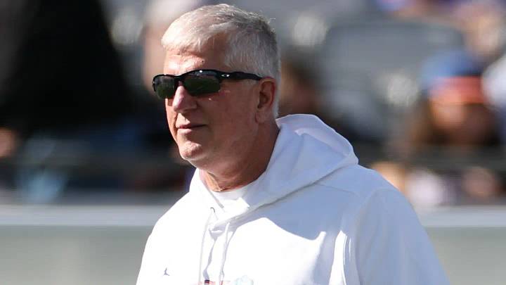 New Arkansas defensive coordinator Ron Roberts looks on during his time at Florida during warm against the Georgia Bulldogs at EverBank Stadium. New Arkansas defensive coordinator Ron Roberts looks on during his time at Florida during warm against the Georgia Bulldogs at EverBank Stadium.