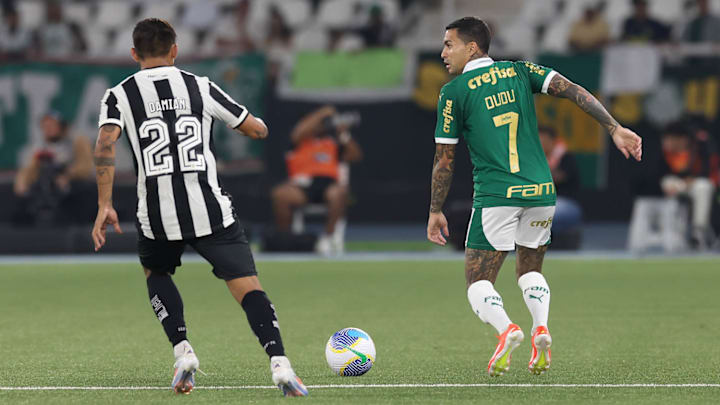 Dudu ainda não fez gol nem deu assistência em 2024