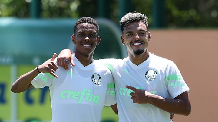 Estêvão e Gabriel Menino são crias das categorias de base do Verdão