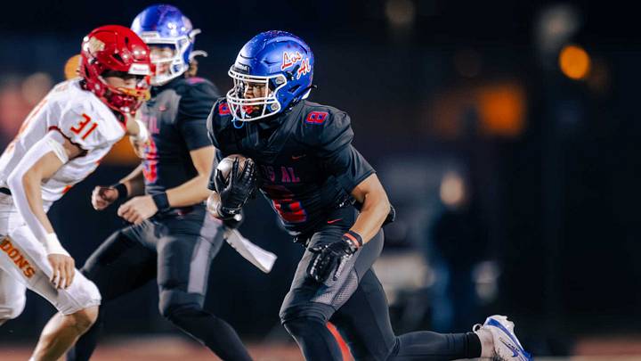 Los Alamitos will look to running back Kamden Tillis to carry the load in 2026.