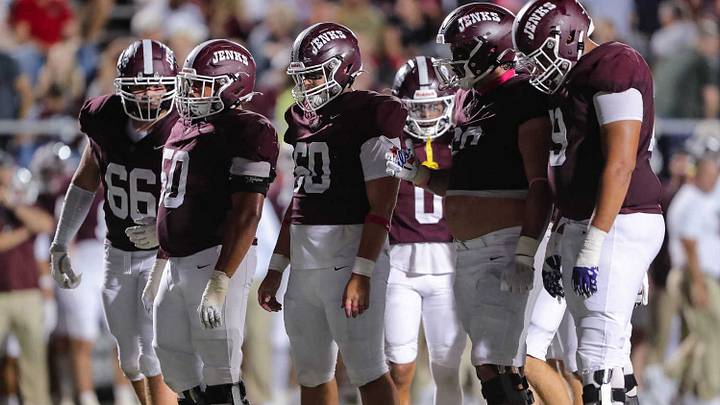 Oklahoma high school football power Jenks travels to the Cotton Bowl to face Texas heavyweight Southlake Carroll.