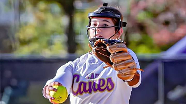Zoie Shiflett pitched went 2-0 on the week from the circle, and she hit two home runs during the week as well. Zoie Shiflett pitched went 2-0 on the week from the circle, and she hit two home runs during the week as well.