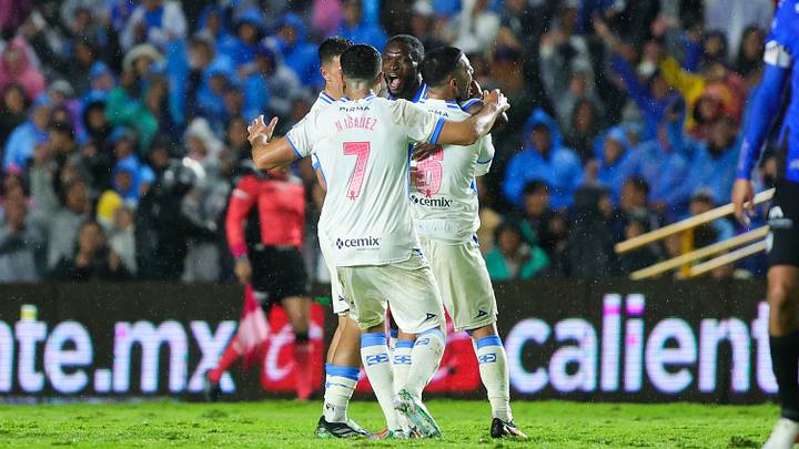 Con goles de Montaño, Ibáñez y Ebere, la Máquina llegó a 26 puntos Con goles de Montaño, Ibáñez y Ebere, la Máquina llegó a 26 puntos