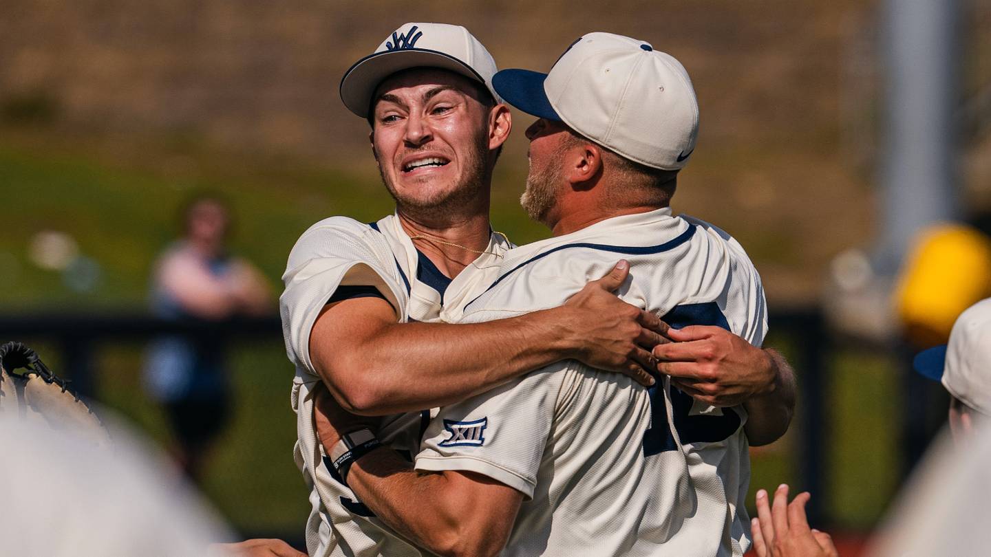 MAILBAG: National Title Chances, Yehl's Future, Softball, Tr
