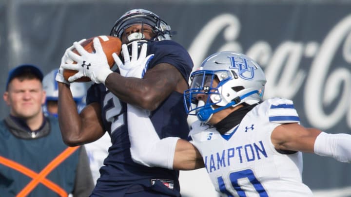 Hampton's surge in CAA play continues with a homecoming win against the Elon Phoenix.