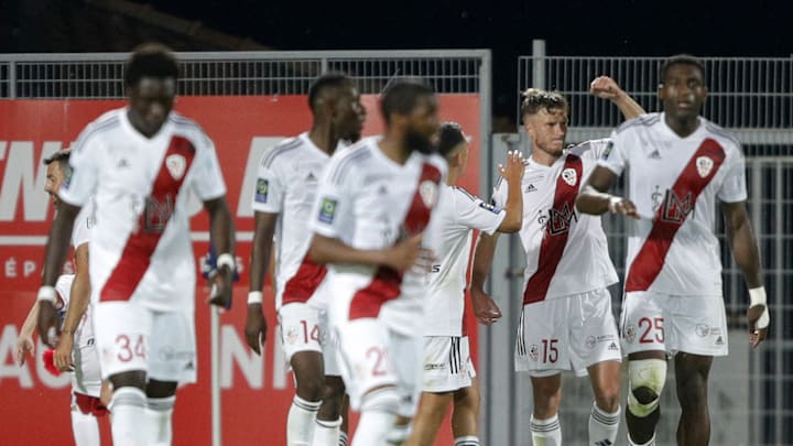 La rencontre a été interrompue.