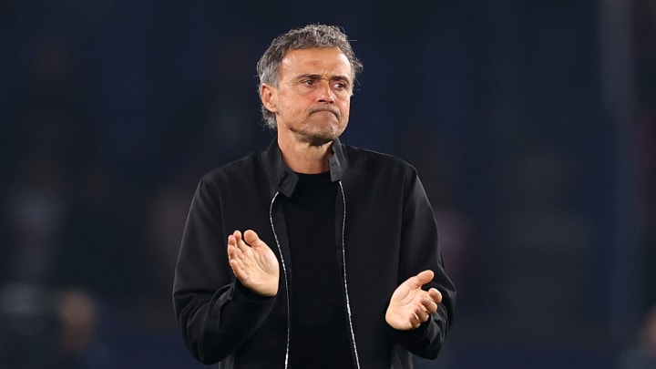 Luis Enrique - Paris Saint-Germain Luis Enrique - Paris Saint-Germain