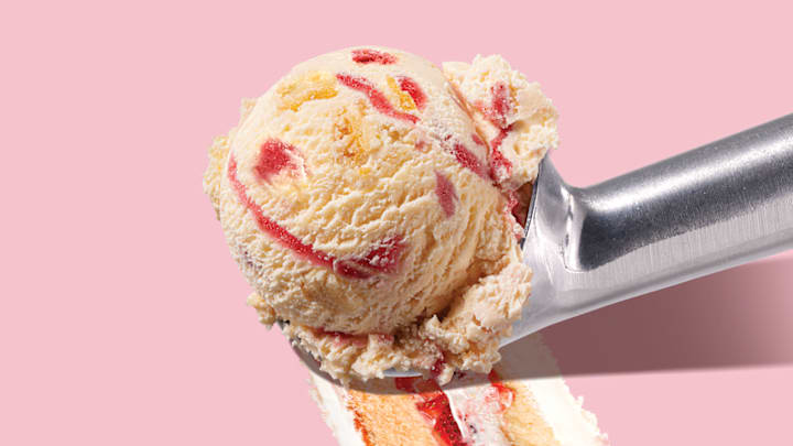 Baskin-Robbins Strawberry Tres Leches