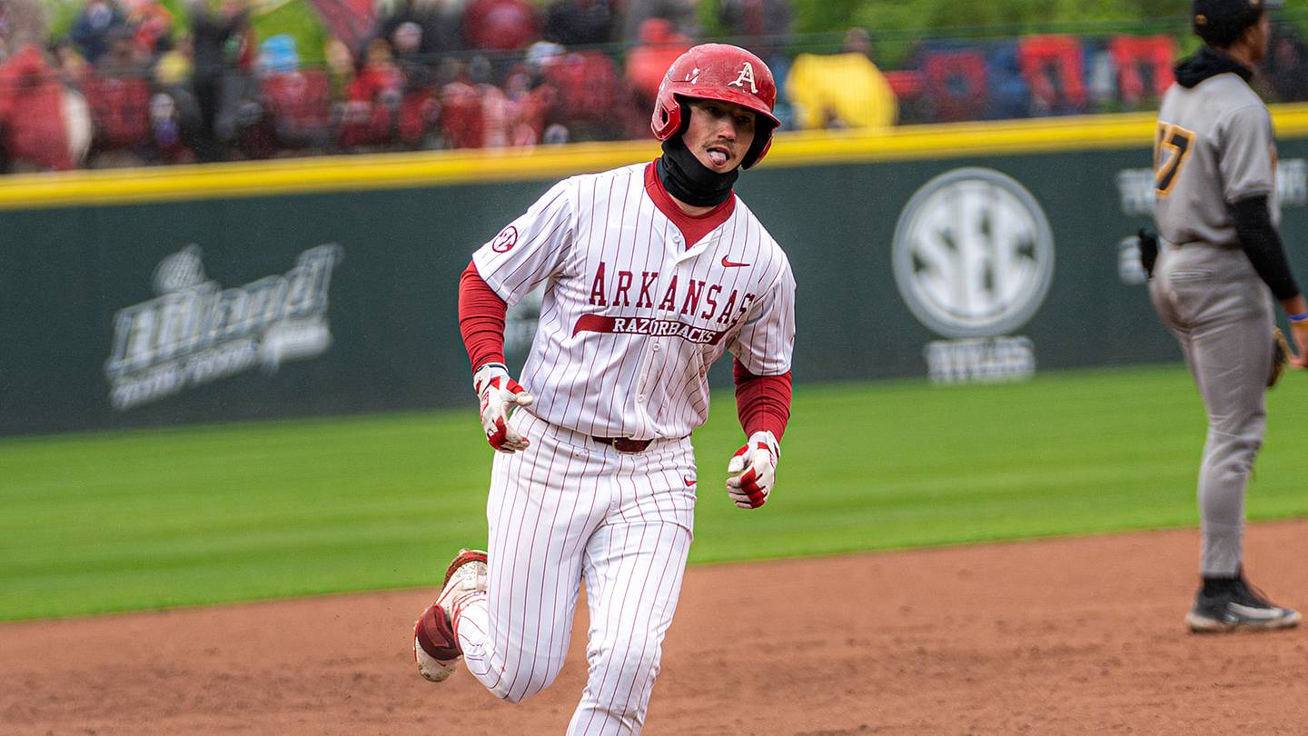 Muscle Razorback Razorbacks Flex Muscle Against Missouri; Breaks SEC School Record