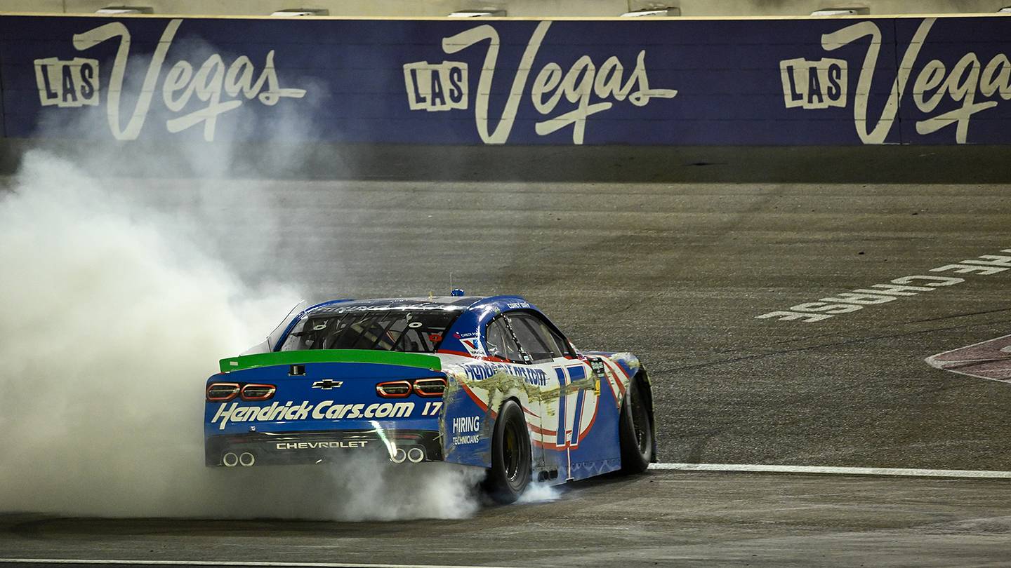 Corey Day Slams Wall, Out-Duels Kvapil In Wild Las Vegas Finish