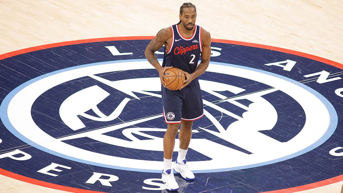 Photo: si.com NBA Hammers LA Clippers and Kawhi Leonard with Historic Penalties for Salary Cap Circumvention