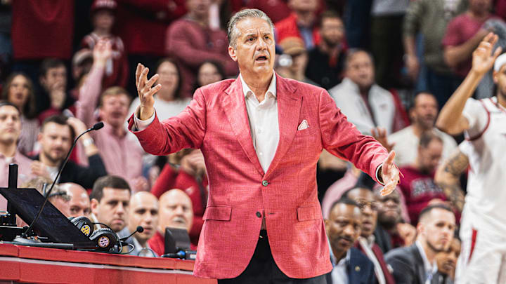John Calipari reacts against the Alabama Crimson Tide inside Bud Walton Arena. The Crimson Tide won 85-81. 