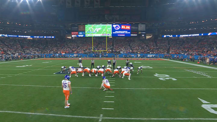 Boise State kicker Jonah Dalmas attempted a 45-yard field goal in the first quarter of the Fiesta Bowl.