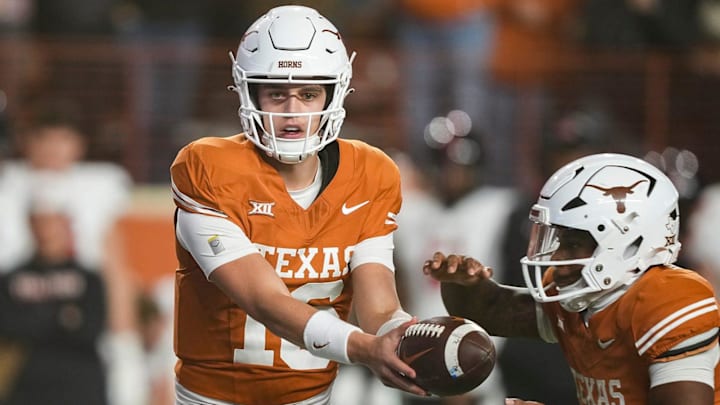 Arch Manning, Texas football