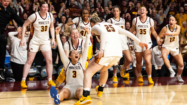 Battle reacts to making the game-winning shot in Minnesota’s 65–63 win over Ole Miss on Sunday. Battle reacts to making the game-winning shot in Minnesota’s 65–63 win over Ole Miss on Sunday.