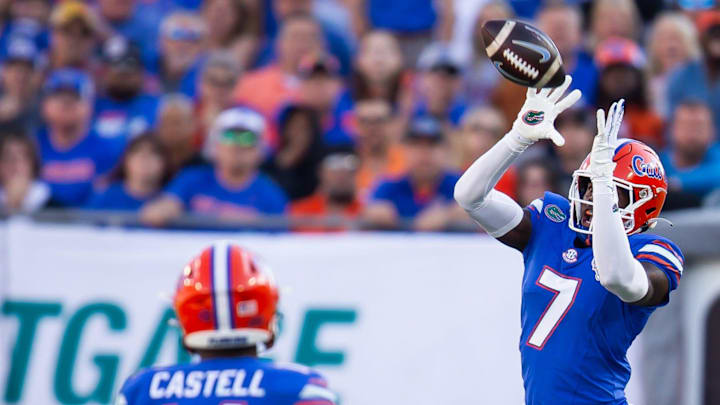 Florida Gators defensive back Trikweze Bridges (7) intercepts the ball during the first half at Raymond James Stadium in Tampa, FL on Friday, December 20, 2024 in the 2024 Union Home Mortgage Gasparilla Bowl. [Doug Engle/Gainesville Sun]