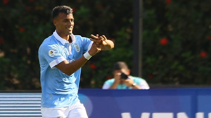 OLY-FBL-U23-PAR-URU