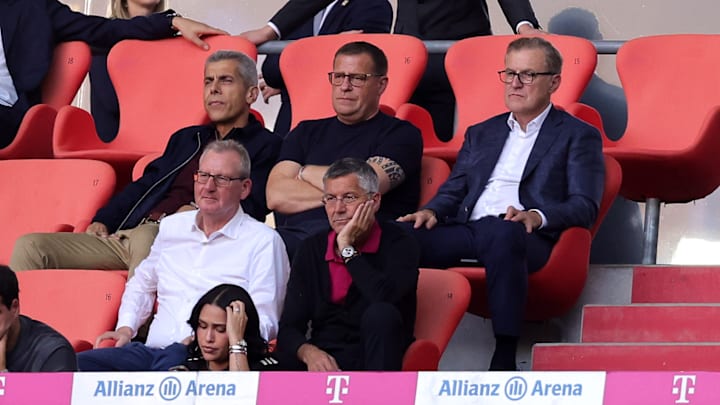 Momentan scheint die Führungsriege um Max Eberl (Mitte), an einem Strang zu ziehen. Aber wie lange noch?