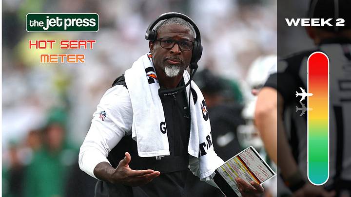 New York Jets head coach Aaron Glenn New York Jets head coach Aaron Glenn