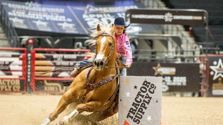 Dusky Lynn Hall Dusky Lynn Hall