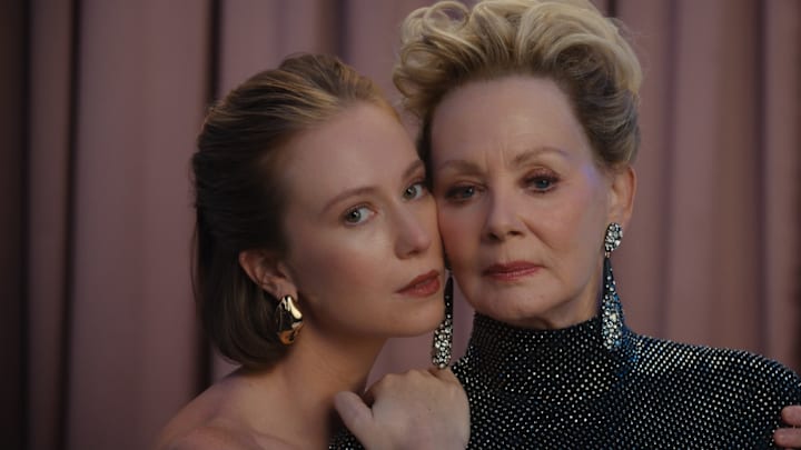 Hannah Einbinder and Jean Smart in Hacks season 4 on Max