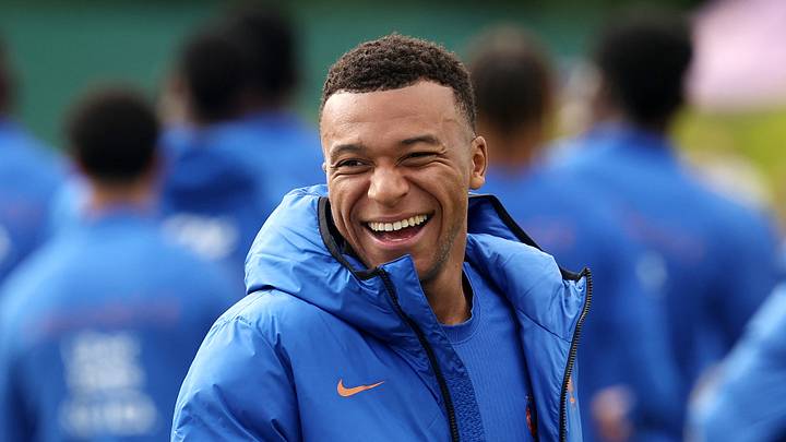 FBL-WC-2026-FRA-TRAINING