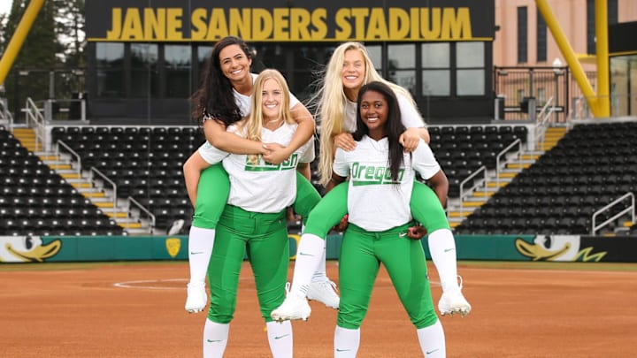 Oregon alumna Darya Kaboli-Nejad's hotel room was robbed while vacationing in Nice, France. Oregon alumna Darya Kaboli-Nejad's hotel room was robbed while vacationing in Nice, France.