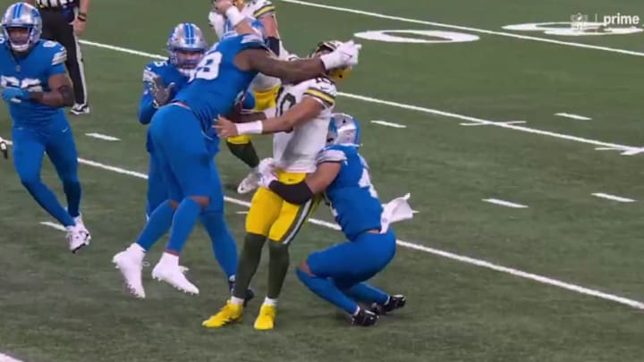 This screen shot from the Amazon telecast shows Za'Darius Smith hitting Jordan Love in the head in the first quarter.