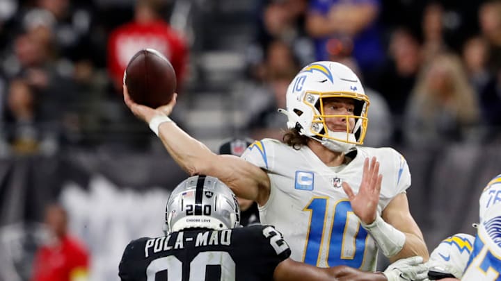 Los Angeles Chargers v Las Vegas Raiders