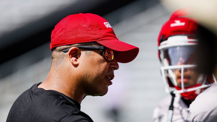 Georgia assistant coach and defensive backs coach Donte Williams during Georgia’s scrimmage on Dooley Field at Sanford Stadium Georgia assistant coach and defensive backs coach Donte Williams during Georgia’s scrimmage on Dooley Field at Sanford Stadium