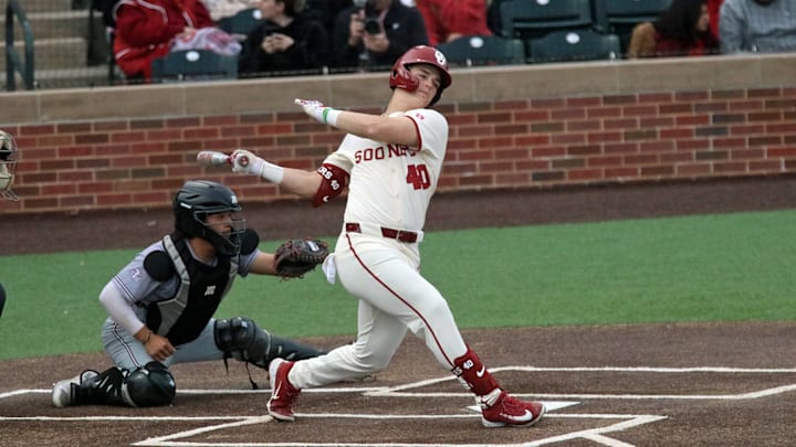 Oklahoma outfielder Sam Christiansen Oklahoma outfielder Sam Christiansen